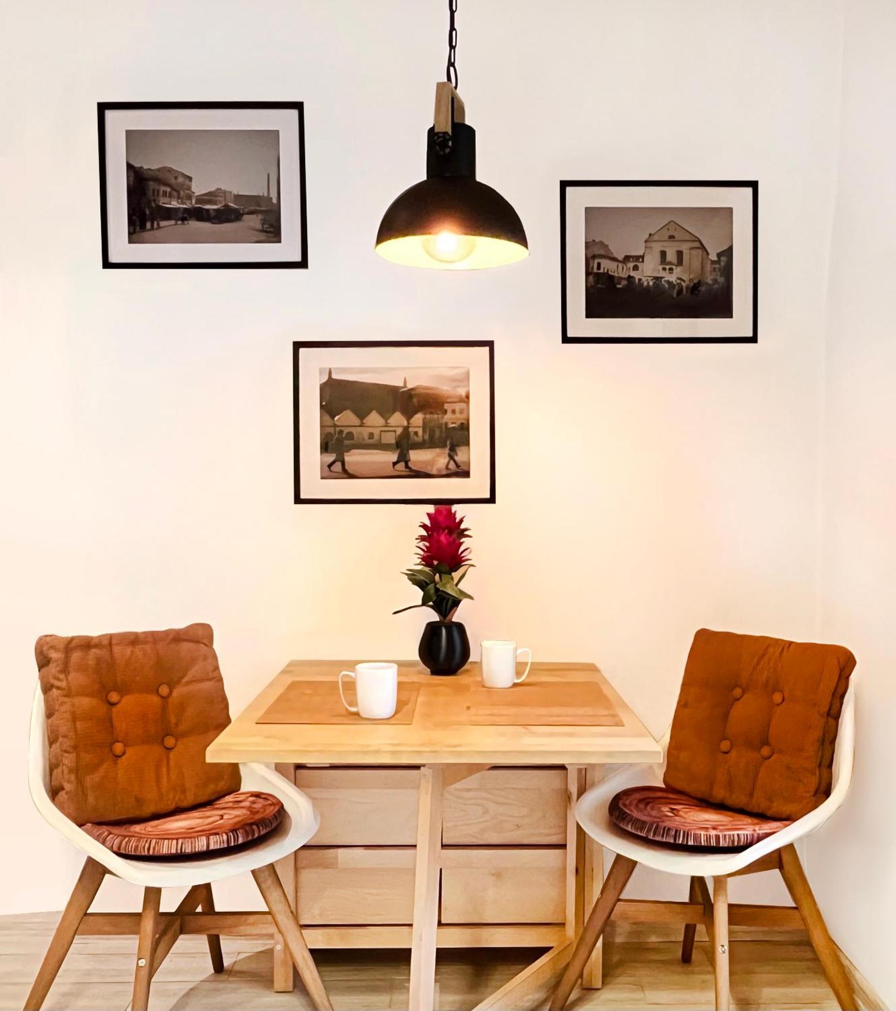 2-Room Apartment With Kitchen, Heart Of Cracow Old Town クラクフ エクステリア 写真